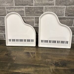 2 Grand Piano Shaped Trinket Dish/Plates, Shafford Original, MCMLXXX Japan